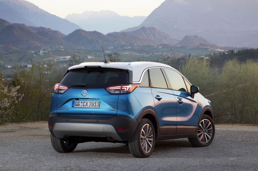  Opel Crossland X Turbo 2017 года  (фото 43 из 51)